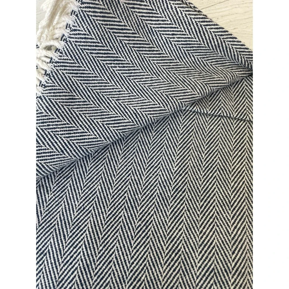 New SFERRA Blue Herringbone 51x71 Throw Blanket 100% Cotton Twisted Fringe NIB